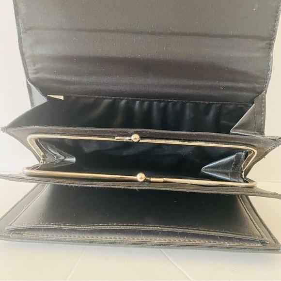 Wallet grey large card holder change purse great condition snap closure - Picture 6 of 12